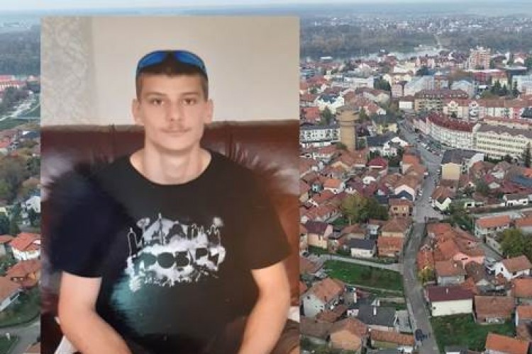 BRČKO : NESTAO MALOLJETNIK, AKO GA VIDITE JAVITE PORODICI ILI POLICIJI