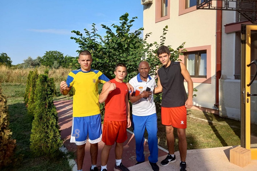 BANJALUČKI BOKSERI TRENIRAJU SA KUBANCIMA