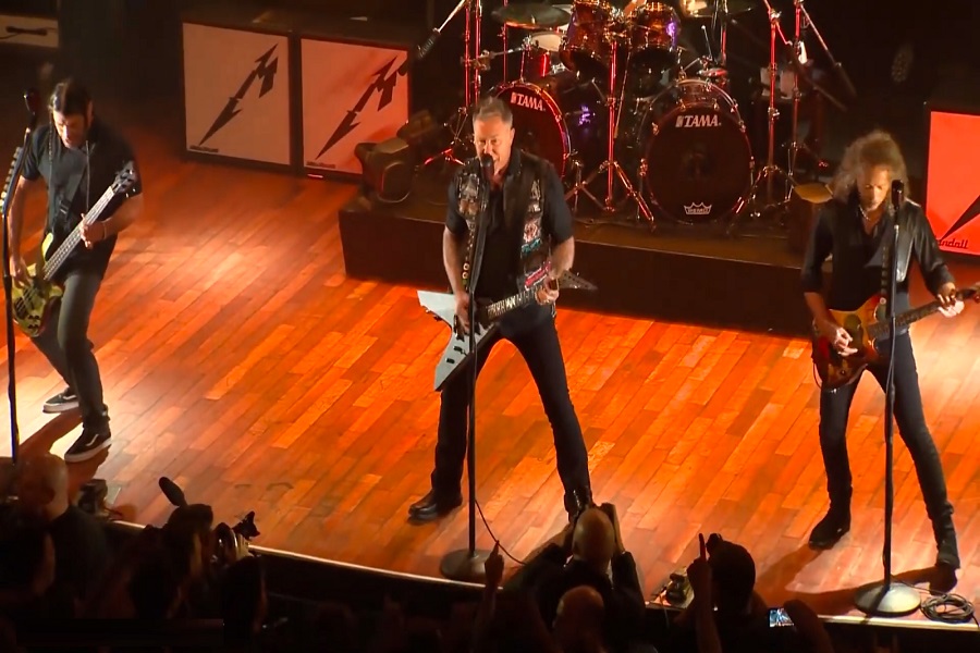 METALLICA PREDSTAVILA FANOVIMA NOVI BOKS-SET