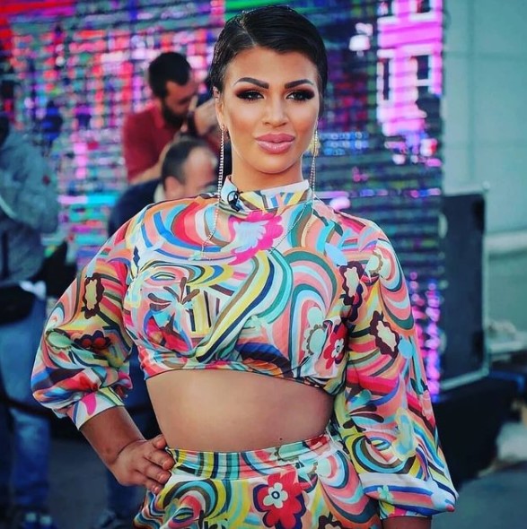 NE PRESTAJE DA ŠOKIRA! MILJANA KULIĆ OBJAVILA SLIKU MALOLJETNOG DJETETA
