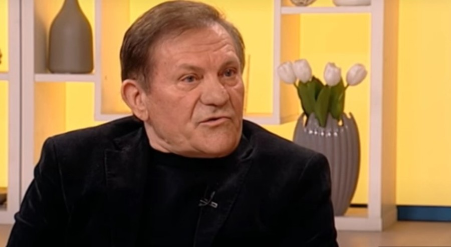 LUKSUZ OD PODA DO PLAFONA Miloš Bojanić renovirao vilu na moru, za uređivanje iskeširao 200.000 evra (FOTO)