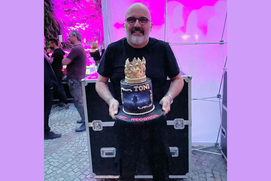 SLAVLJE U DOMU PJEVAČA! Toni Cetinski postao deda, objavio radosne vijesti