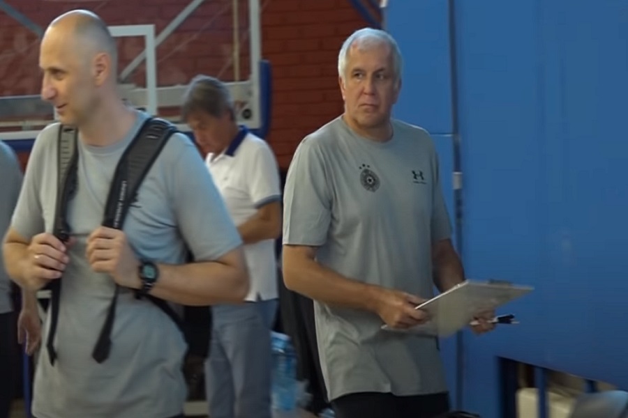 OBRADOVIĆ SPREMA PAKLENE PRIPREME ZA PARTIZAN