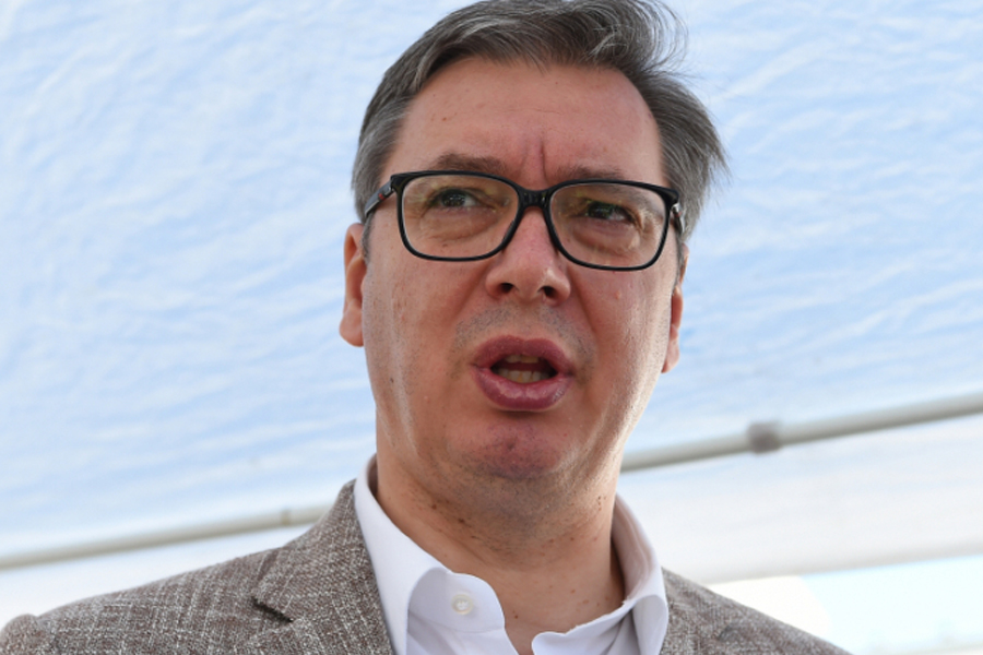 VUČIĆ PORUČIO NAPADAČIMA: LAŽITE, JA ĆU ODGOVORITI, ALI OSTAVITE MI DJECU I PORODICU