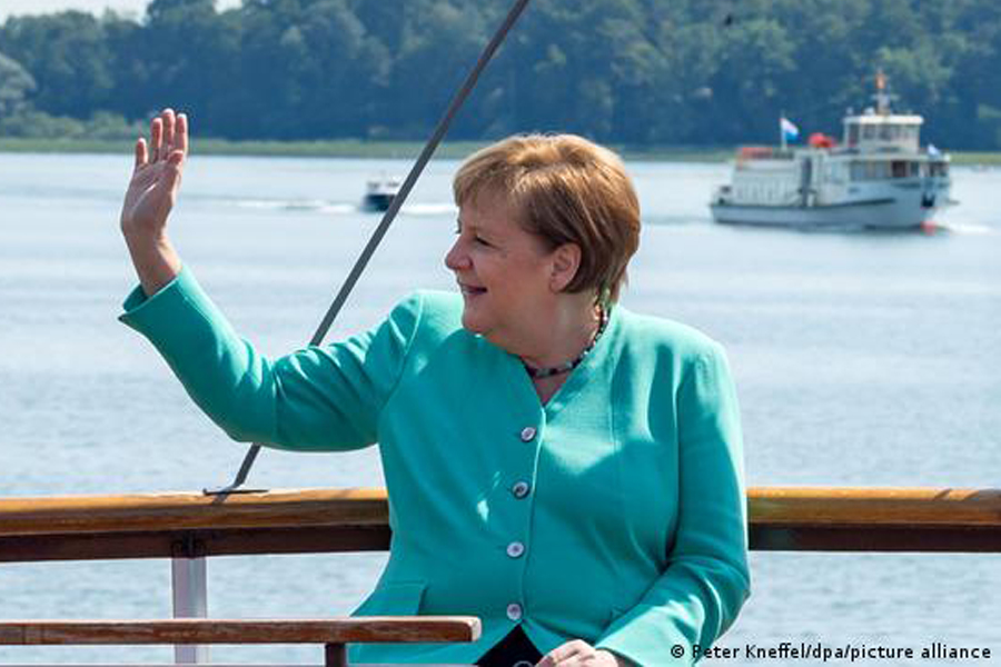 MERKEL ZA PREDSJEDNICU UNIJE Evropljani se izjasnili