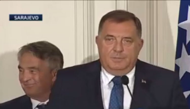 DODIK ŽELI UKLJUČITI VUČIĆA U DOGOVOR U BIH, KOMŠIĆ SE NASMIJAO
