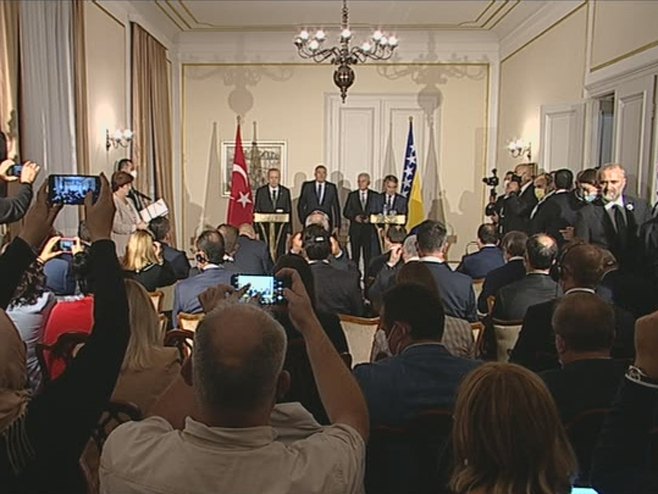 ERDOGAN: PODRŠKA TERITORIJALNOM INTEGRITETU BIH I MIRU