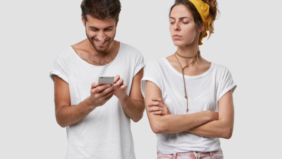 PRIJE NEGO KRENETE U MUVANJE PREKO INTERNETA! Top tajne velikih zavodnika!