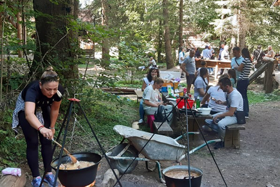 NA ZELENKOVCU ODRŽAN ''RAT GRA'OVA'' (FOTO/VIDEO)
