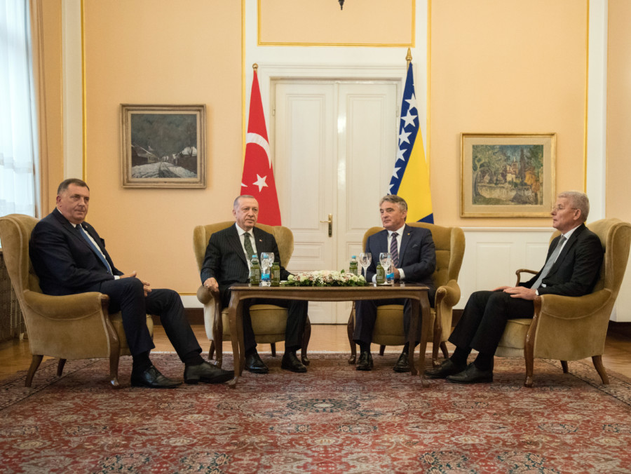 SARAJEVO: SASTANAK DELEGACIJA O INFRASTRUKTURNIM I EKONOMSKIM TEMAMA