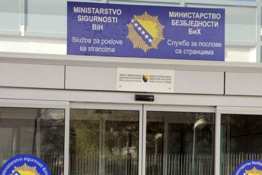 BIHAĆ: U LIPU IZMJEŠTENA 42 MIGRANATA