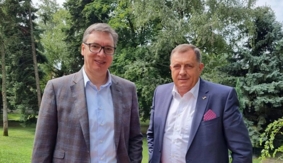 DODIK UPUTIO ČESTITKU VUČIĆU povodom Dana državnosti Srbije