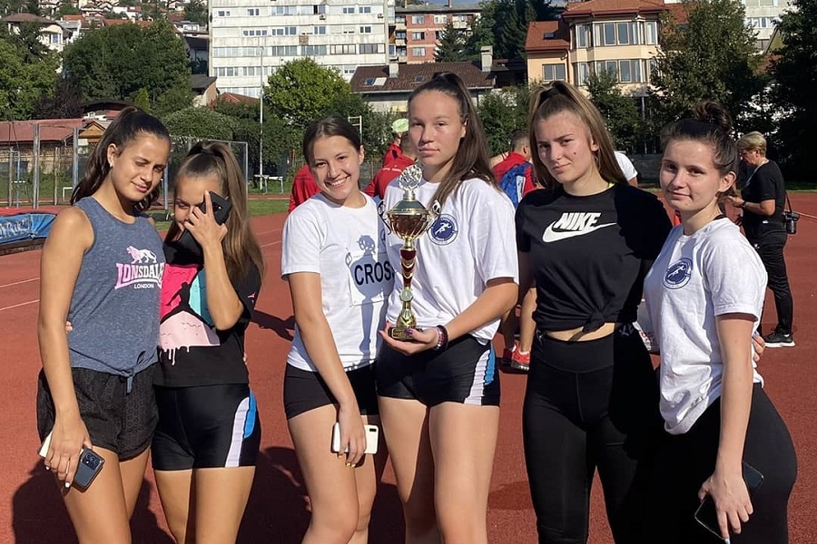 ATLETIČARKE IZ BRČKO DISTRIKTA BRILJIRALE Cross se domogao postolja