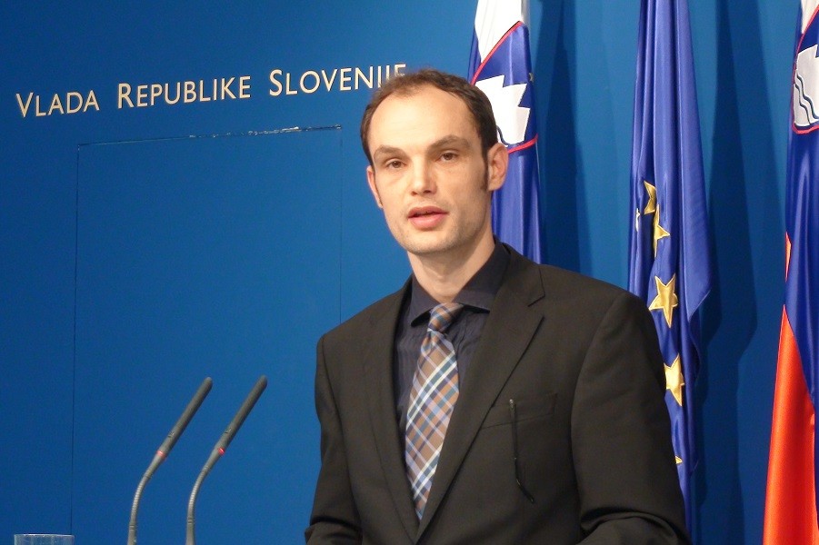 SLOVENIJA DONIRA veliku novčanu pomoć narodu Avganistana!