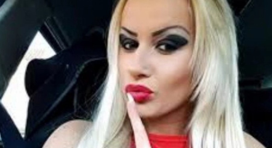 MIKI MEĆAVA JE HTIO DA MI STAVI RUKU U GAĆE! Atina Ferari iznijela ozbiljne optužbe na račun pjevača!