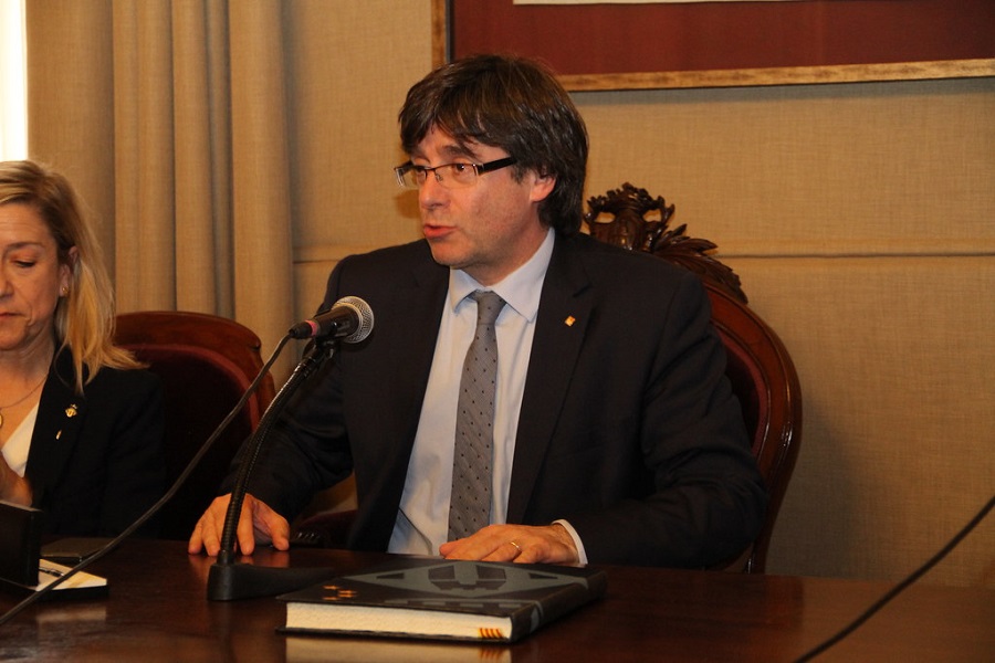 NA SARDINIJI uhapšen Puigdemont!