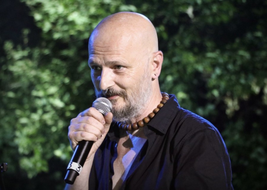DAMIR URBAN OBJAVLJUJE DVOSTRUKI ALBUM