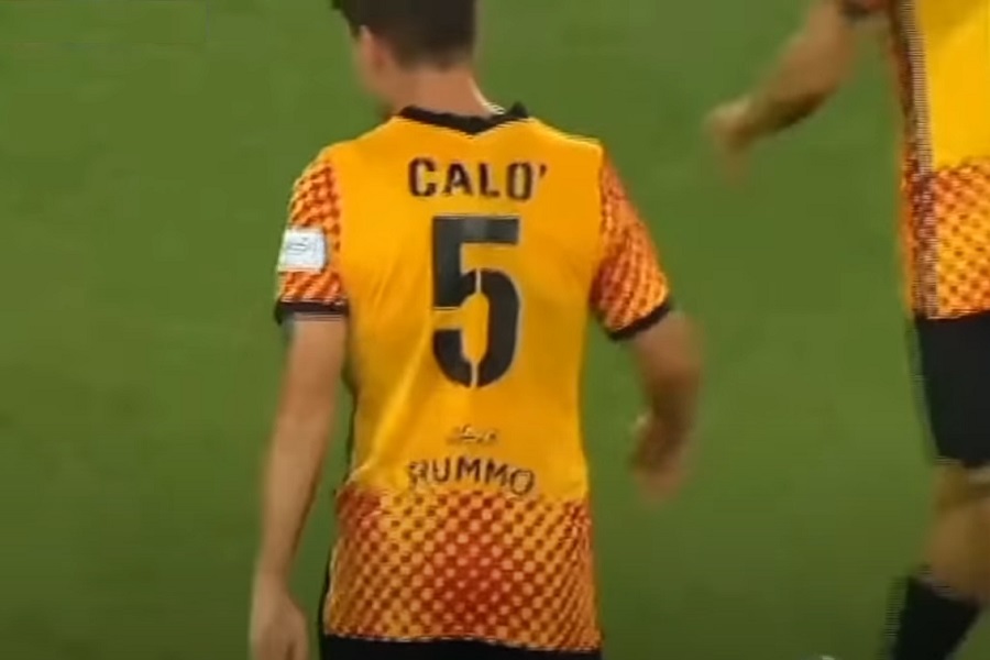 NAPOLI PONIŽEN NA "MARADONA" STADIONU Gosti se poigravali sa domaćinom (VIDEO)