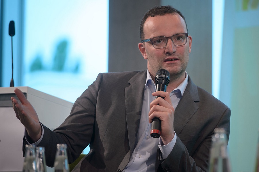 NJEMAČKA: PLANIRAJU SE nove regulative protiv nevakcinisanih radnika!