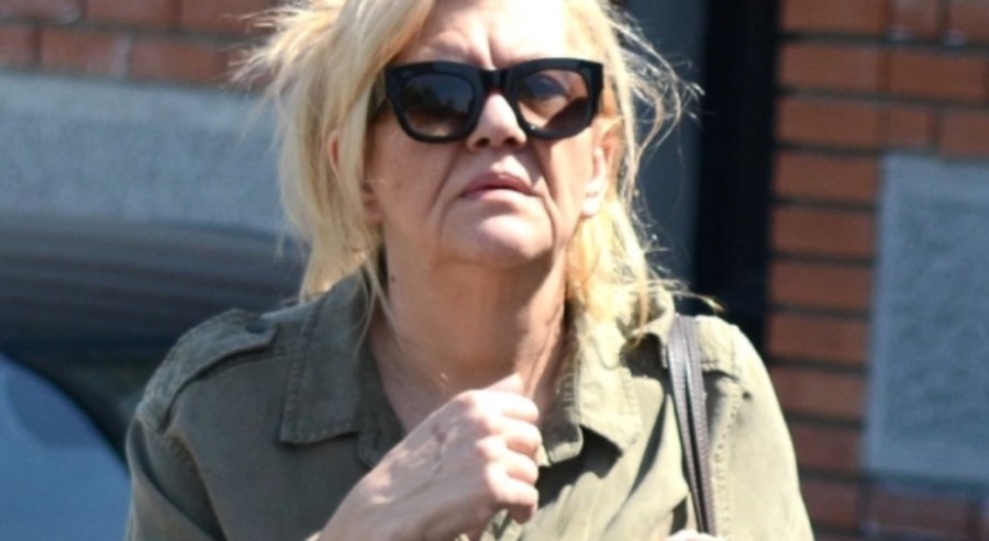 HITNO PREBAČENA U KBC! Marina Tucaković priključena na aparate za disanje!