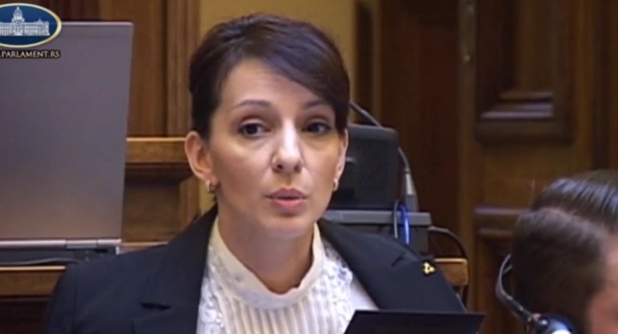 HITNO Marinika Tepić u policiji