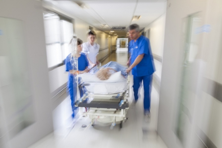 TRAŽE VEĆE PLATE Sarajevo: Medicinari najavili protest