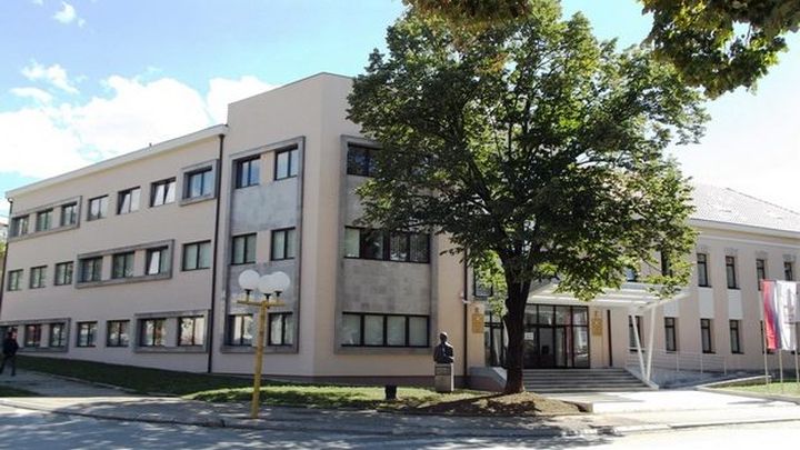 U DUGOVIMA DO GUŠE Bileća minus krpi obveznicama