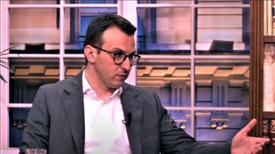 EK PREDLOŽILA UKIDANJE VIZA SRBIMA SA KOSMETA Petković: Odlična vijest