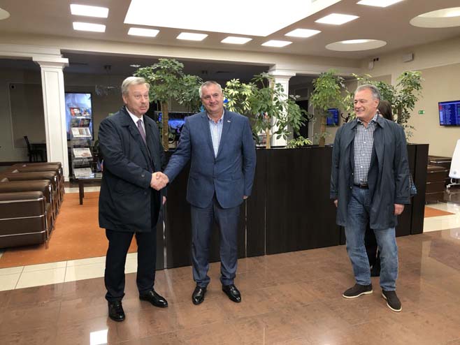VIŠKOVIĆ U SANKT PETERBURGU Razgovor o mogućnostima i potencijalima za unapređenje saradnje