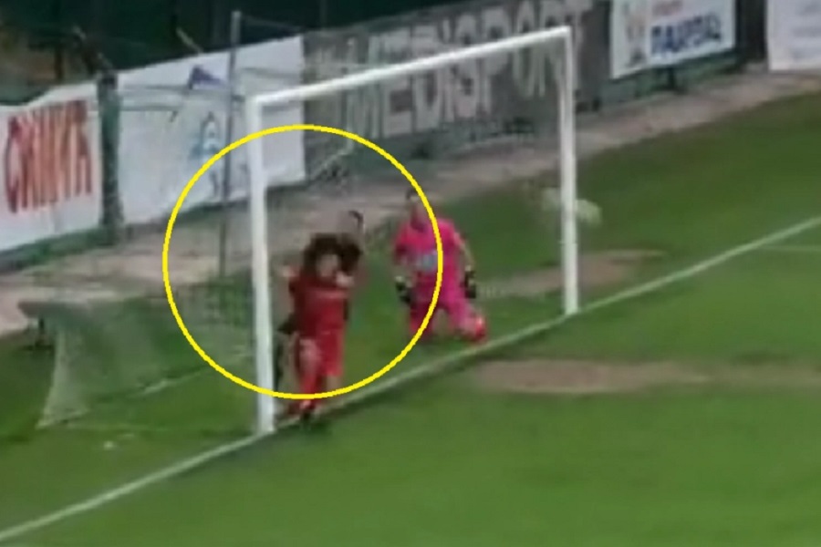 HOROR SCENA U SUPERLIGI! Fudbaler Radničkog umalo nastradao, cijela Evropa priča o ovom detalju! (VIDEO)