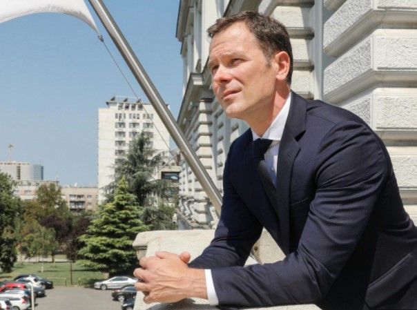 SENAT UNIVERZITETA U BEOGRADU poništio doktorat SINIŠI MALOM