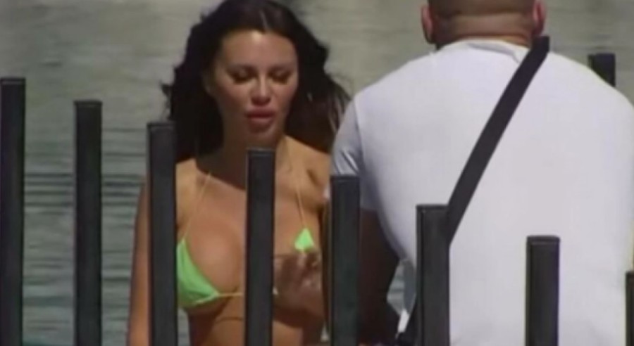 STANIJA NA KORAK DA PREVARI DEČKA Starleta sve bliža sa Mensurom