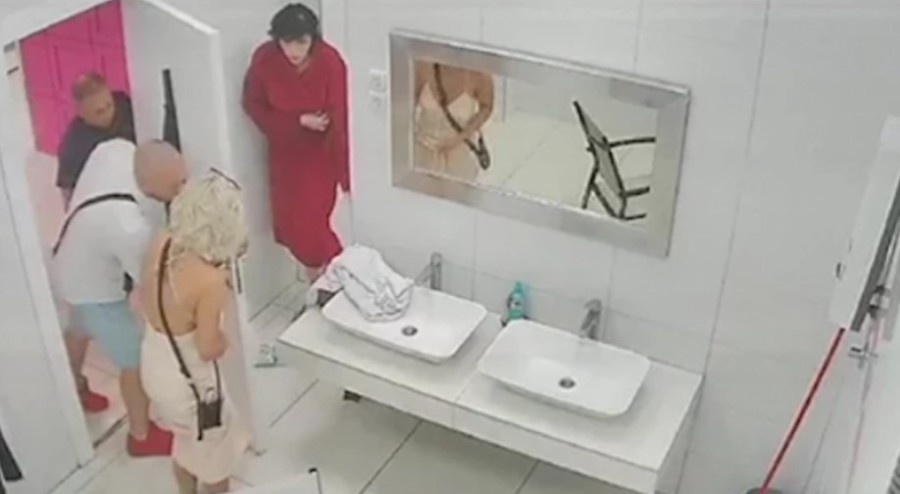 OVAKO JE ANA NASRNULA NA DENIZ DEJM Spasojevićka hitno kažnjena dvonedeljnim honorarom