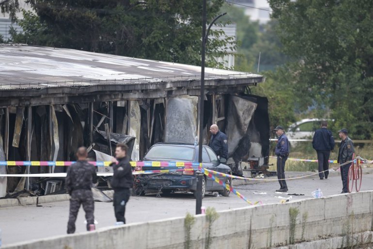 PROTESTI U TETOVU, traže se ostavke zvaničnika zbog požara