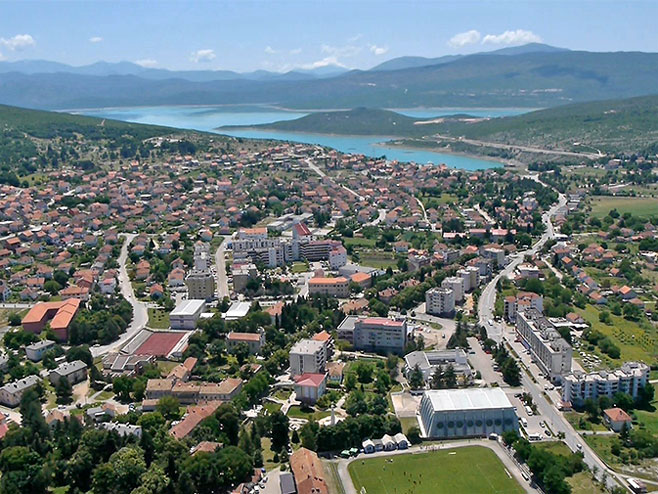 VRIJEDNOST PROJEKTA 127,7 MILIONA KM Potpisan ugovor o koncesiji za izgradnju i korištenje HE "Bileća"