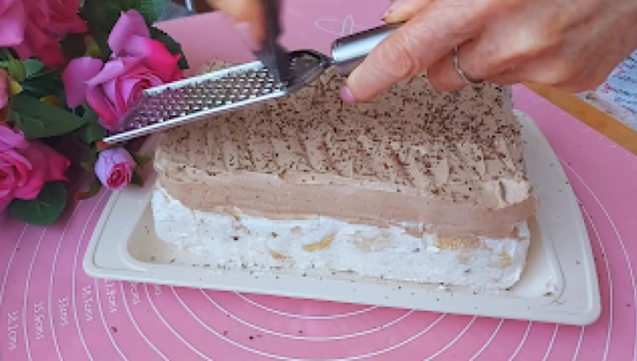 BRZA TORTA: Sjajna kremasta poslastica, gotova za 10 minuta, a ukus fenomenalan