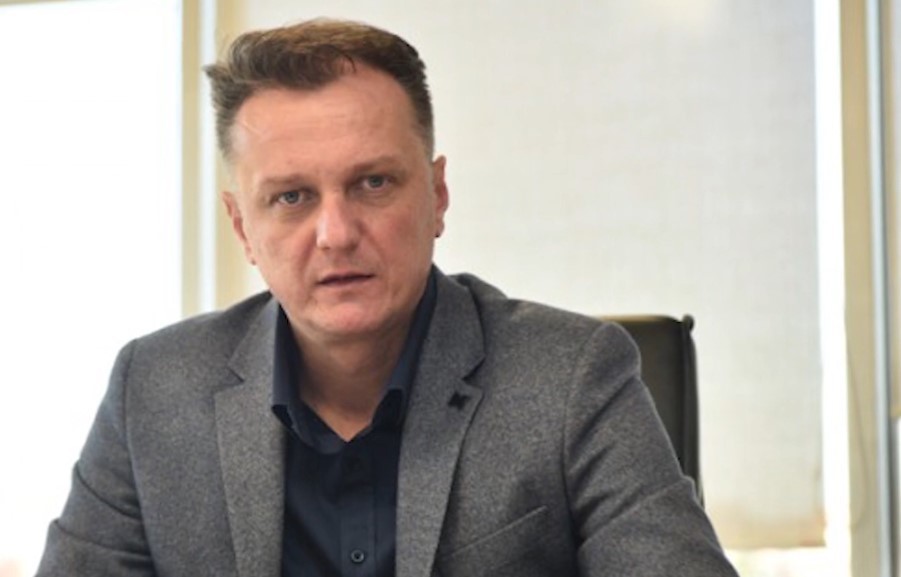 VRHOVAC POVODOM DANA REPUBLIKE: Svi treba maksimalno da se angažuju da se Srpska čuva i sačuva!