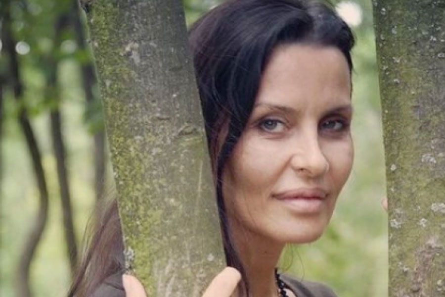 ELENA POKAZALA NOVU VILU, OD LUKSUZA ZASTAJE DAH Evo ko joj je prvi gost