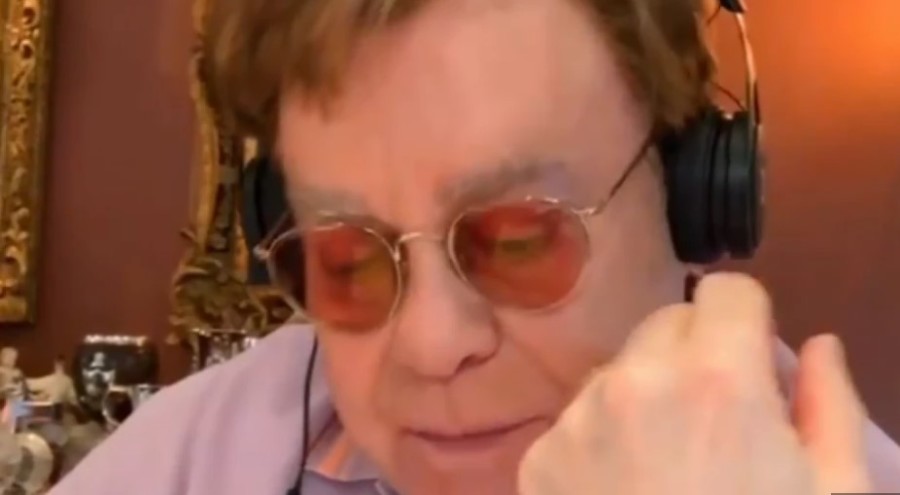 OTKRILI TAJNU! Elton Džon i njegov muž vaspitavaju sinove na ovaj način