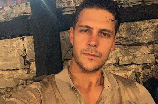 BIKOVIĆ IZAZVAO LAVINU KOMENTARA NOVOM FOTOGRAFIJOM! Obećao i nagradu, a obožavateljke gotovo poludjele! (FOTO)