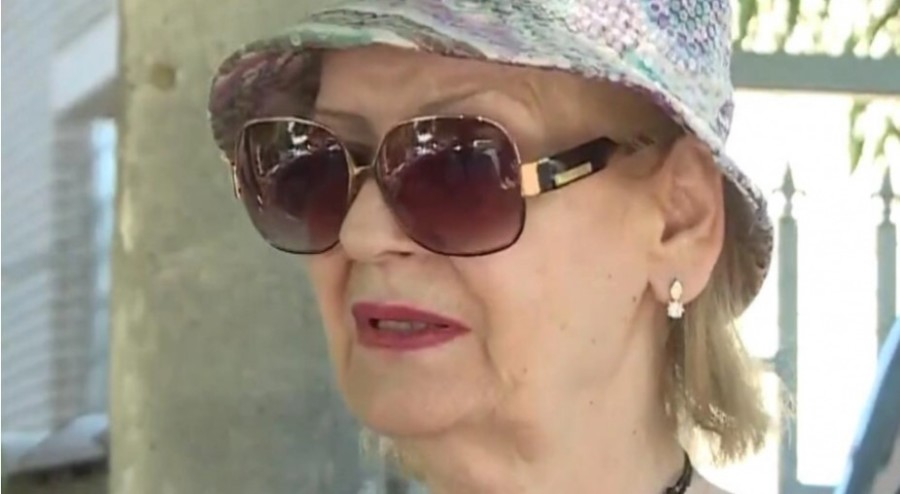 LEPA LUKIĆ BRUTALNA, DOTAKLA SE ŠABAČKOG VAŠARA "U moje vrijeme bilo je plesačica, ali ne i ludaka koji se skidaju"
