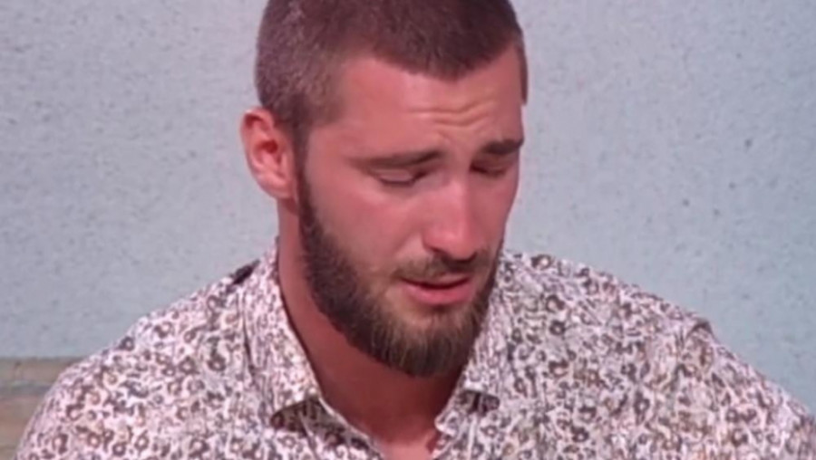 TVOJA MAJKA NE MOŽE DA PROĐE KROZ BAR! Zadrugar brutalno ponizio Ajdarpašića, Mensur izgovorio jezive prijetnje cimeru!