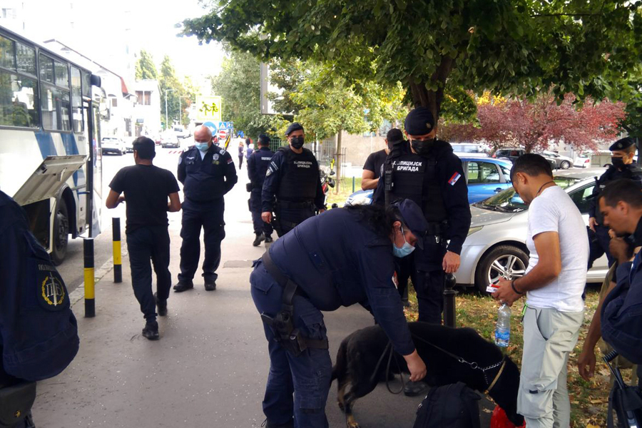 BEOGRAD : Otkriveno 80 ilegalnih migranata