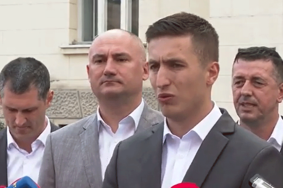 ILIĆ: Niko nema pravo da odbornike tjera i uslovljava (VIDEO)