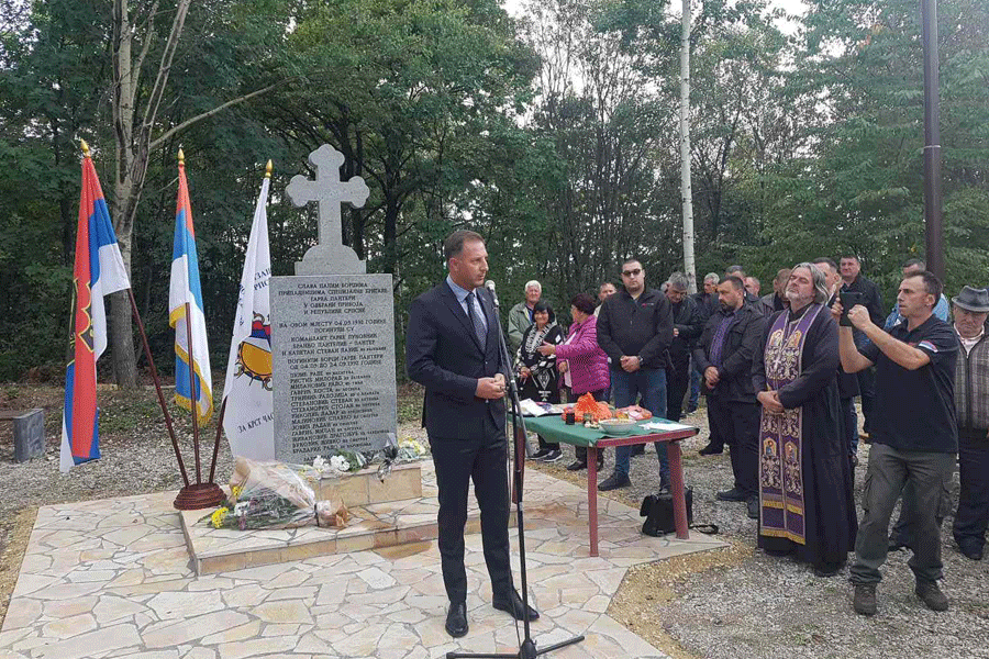 LOPARE Odata počast herojima odbrane Srpske