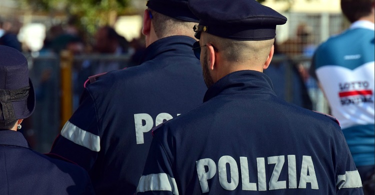 POLICIJA ITALIJE UPOZORILA! U toku je policijska akcija, antivakseri spremali oružani napad