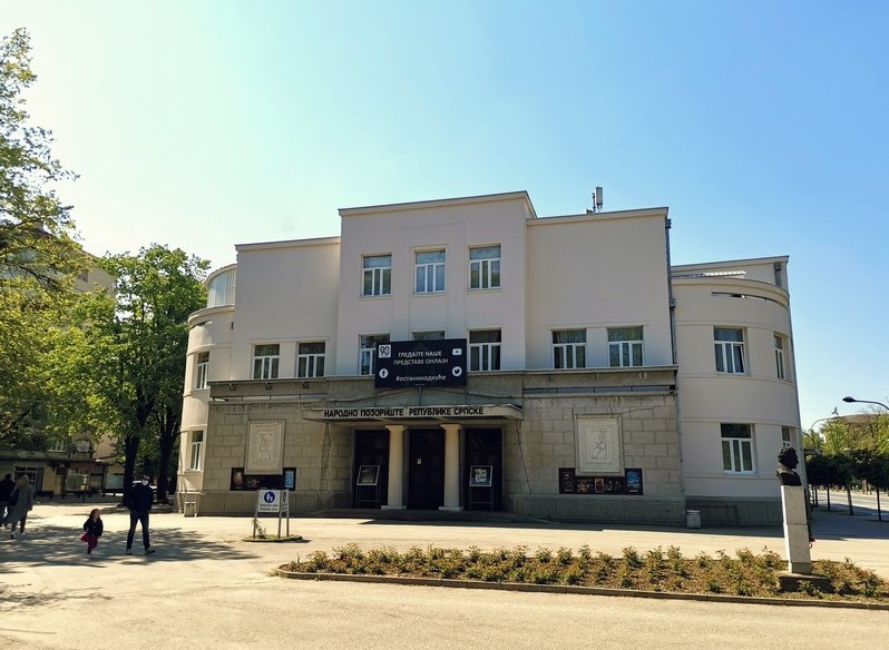 KNJIGA LJILJANE ČEKIĆ O OSNIVANJU NARODNOG POZORIŠTA promovisana u Prnjavoru