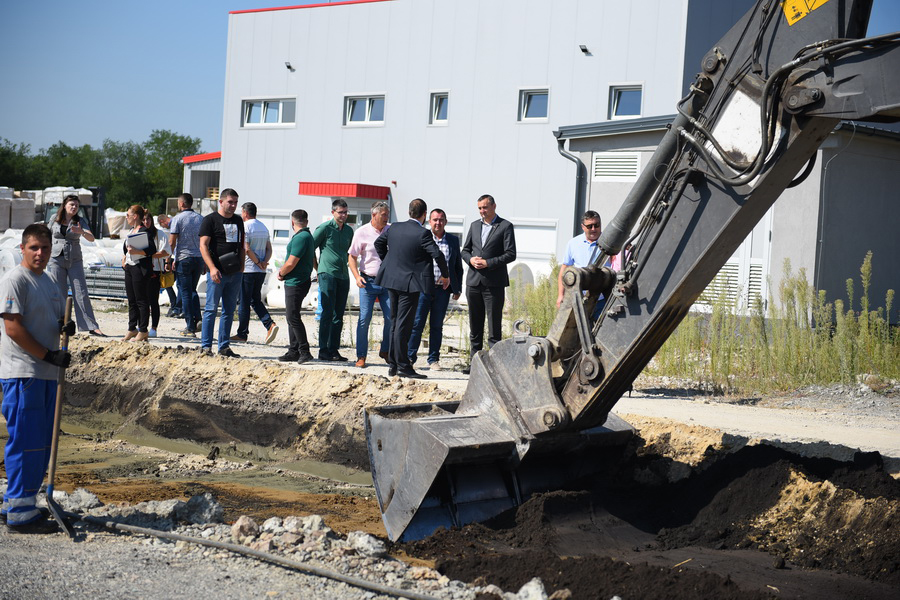 PRIJEDOR: Počeli radovi na završetku saobraćajnice u Industrijskoj zoni "Celpak"