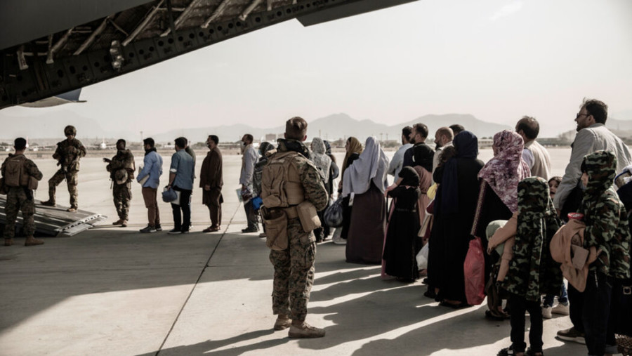 AVGANISTAN: Protest žena ispred kancelarije guvernera