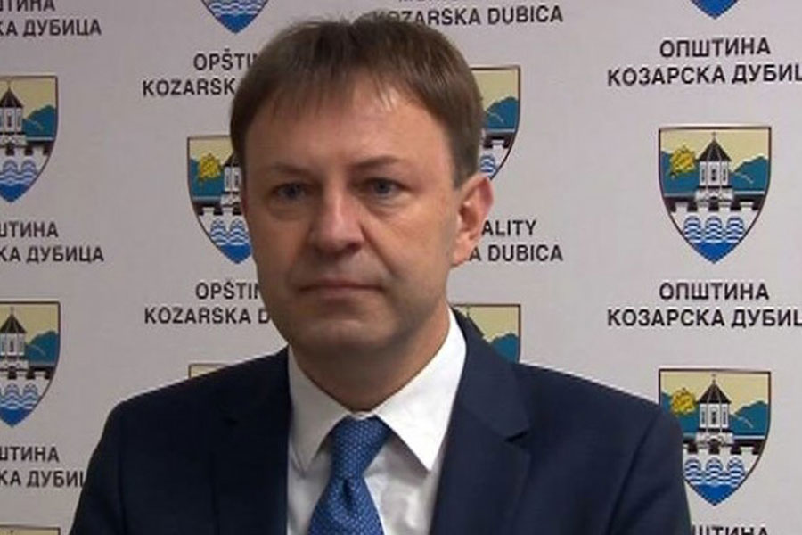 OSTAVKU PODNOSI i načelnik Kozarske Dubice?